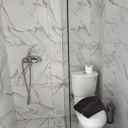 Apartamento New Era 2 Polychrono